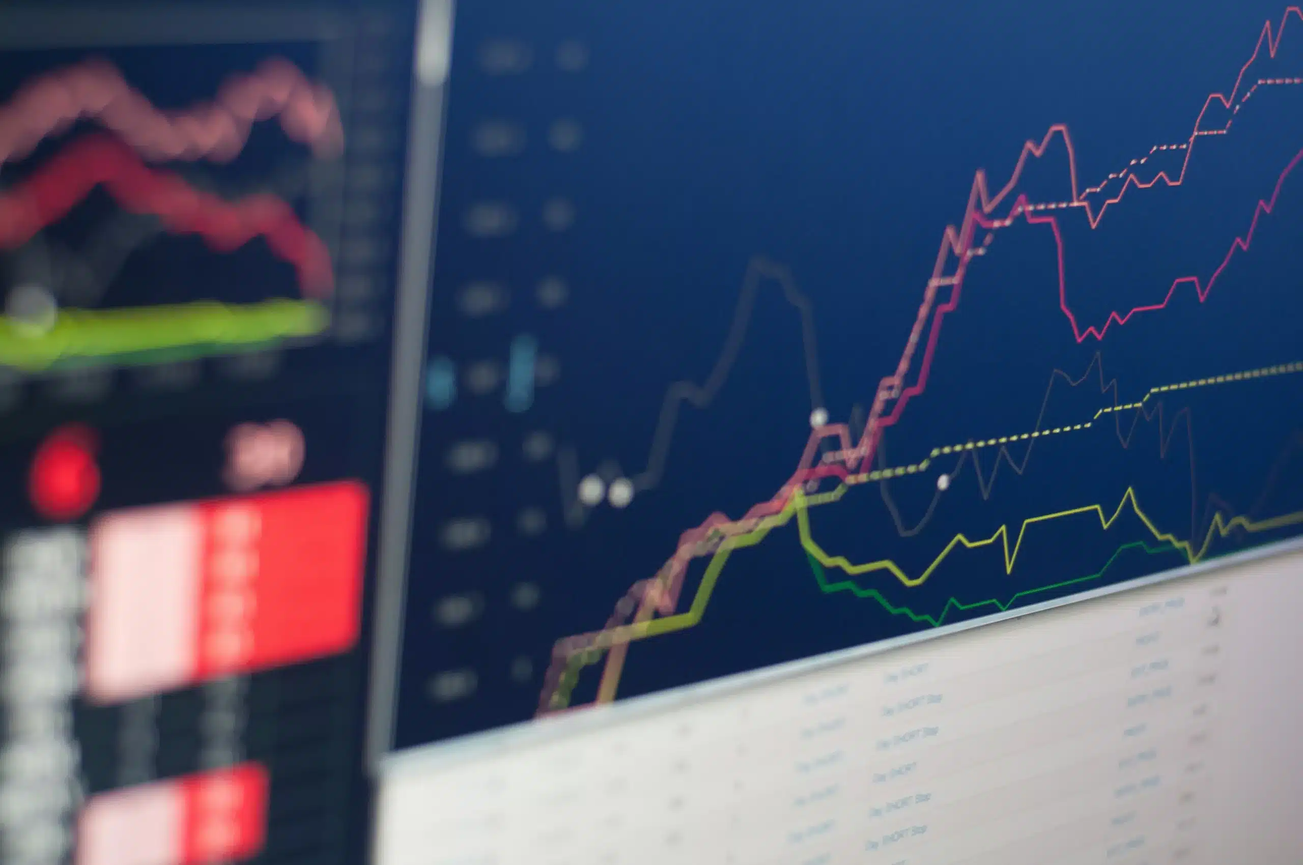 Tout ce qu'il faut savoir sur le Non Linear Rates Trading : quotidien, évolution, entretiens, salaires, rythme ...