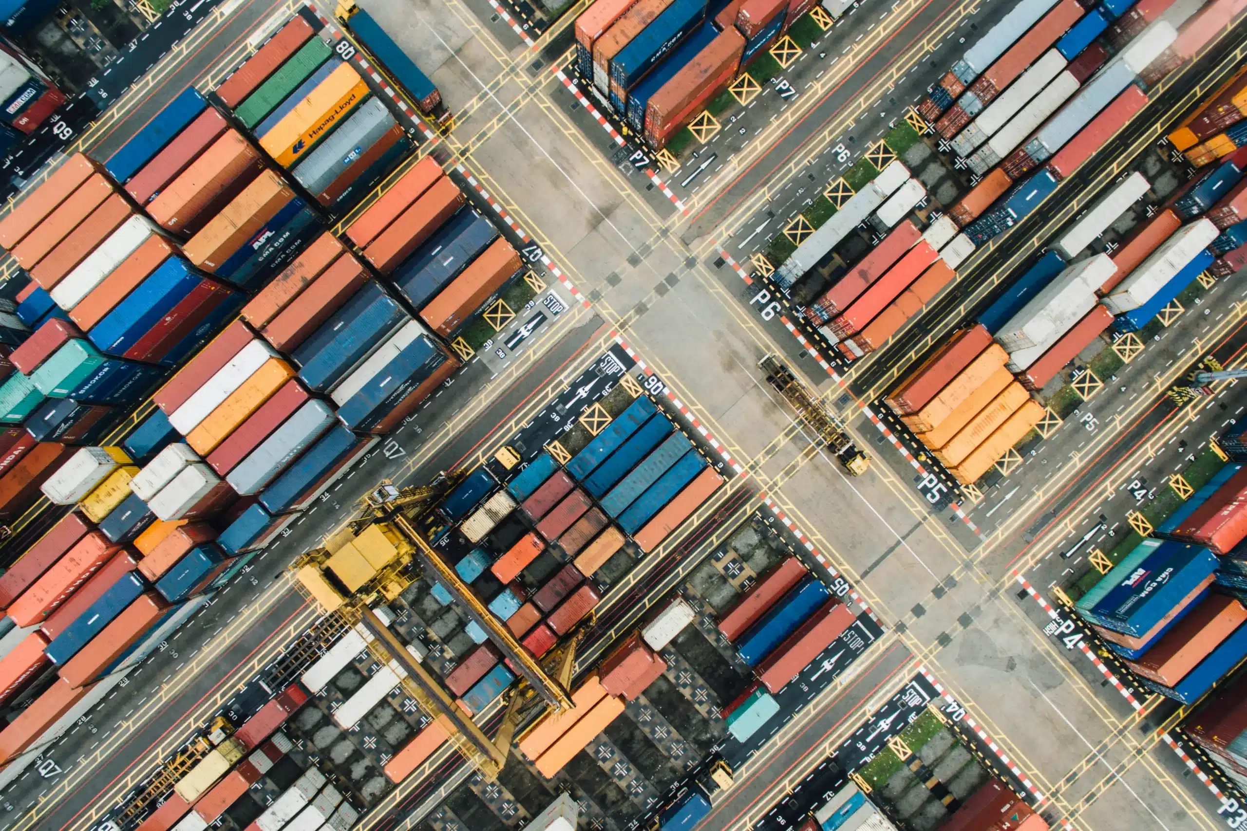 Tout ce qu'il faut savoir sur l'export finance : acteurs, quotidien, rythme, entretiens, salaires ...